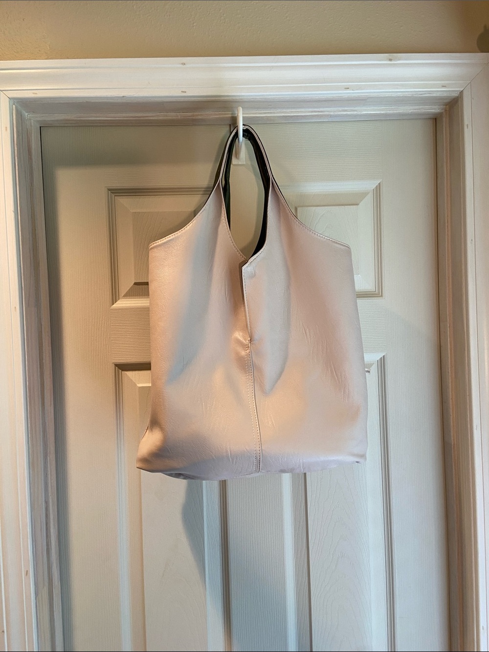 Classic Women's Soft Leather Tote Bag in Cream & Green Reversible